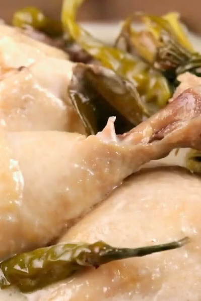 Frango Cozido no Leite de Coco, imagem do material ilustrado